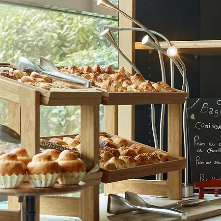 Gare 4* Rueil-Malmaison