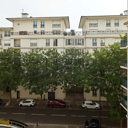 Hotell Gare Rueil-Malmaison