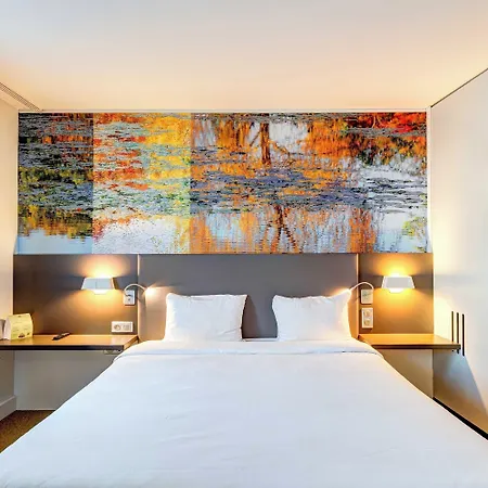 Gare Hotel Rueil-Malmaison