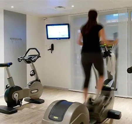 Novotel Paris Malmaison 4* Rueil-Malmaison