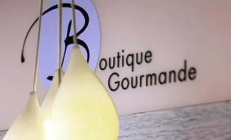 Novotel Paris Malmaison Hotel